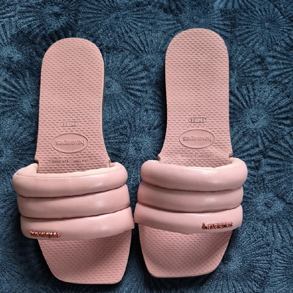 Havaianas Women’s Blush Pink Padded Slide Sandals Size 6/7 Like New
